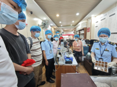 <strong>南宁青秀开展网约配送员收集餐饮食物平</strong> 